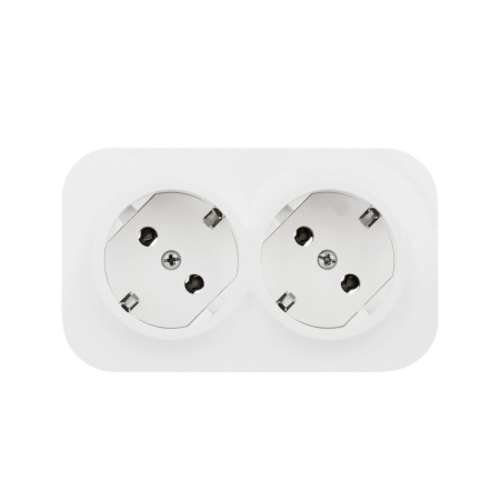 Розеточный блок двойной с/з со шторками Legrand Quteo 782237