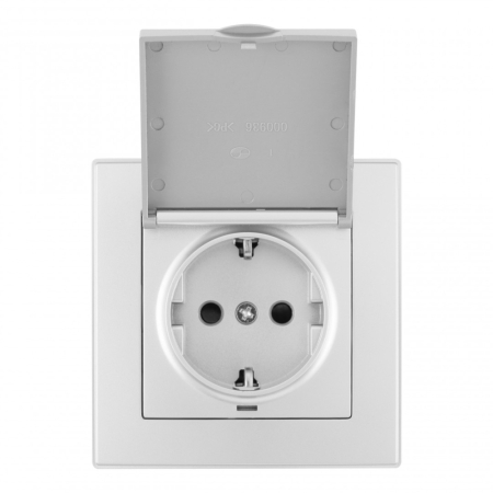 Комплект розетки с/з и шторками, защитной крышкой и рамкой Arte Milano SET06-1-41-1 silver