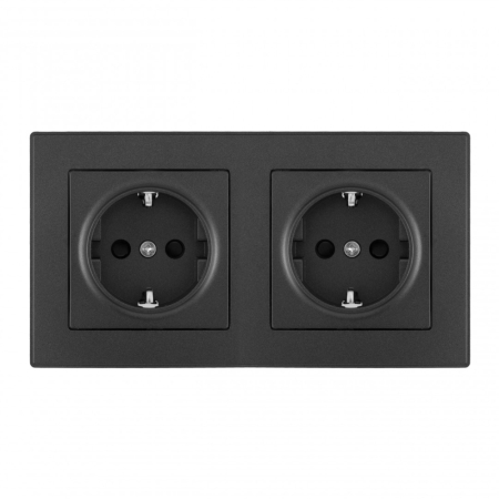 Розетка двойная (двухпостовая) с/з и шторками Arte Milano SET06-2-40-1x2 black