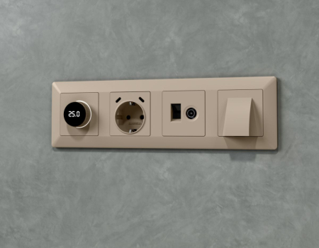 Комплект механизма розетки компьютерной + TV оконечной RJ-45 с автоматической защитной шторкой Alfa Серо-бежевый матовый Ambrella Volt MA372510 (AP3725, VM195)