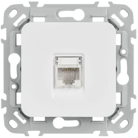 Розетка компьютерная СП FLITE РК5е-1-0-ФлБ RJ45 кат.5E UTP механизм бел. IEK FI-K12-1-K01