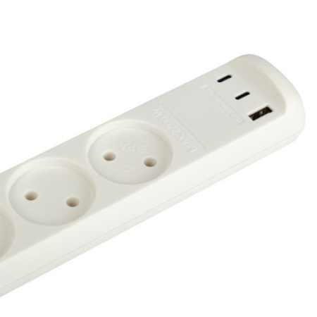 Удлинитель электрический U-3-3m-USB-W 3 розетки + 3xUSB A+C 3м 10А бел. Эра Б0069076
