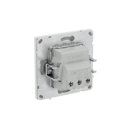 Розетка силовая KANT 2P+E без шторки бел. песок DKC 7010033