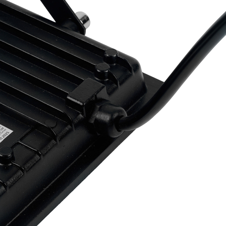 Светодиодный прожектор SAFFIT SFL90-100 IP65 100W 6400K черный 55068