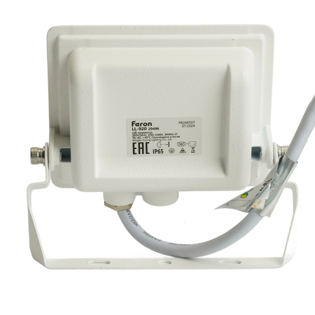 Светодиодный прожектор Feron LL-920 IP65 30W 6400K 29496