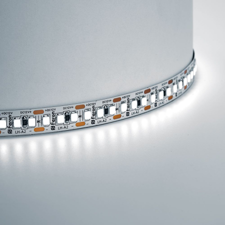 Cветодиодная лента Feron LS616, 180SMD(2835)/м 17Вт/м  5м IP20 12V 4000К 41530