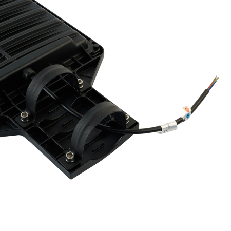 Светодиодный уличный консольный светильник SAFFIT SSL10-200 200W 5000K 230V, черный 55236