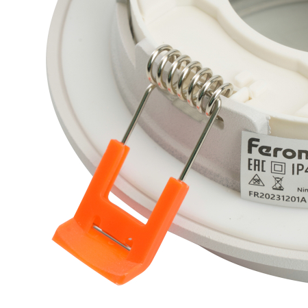 Светильник встраиваемый Feron DL504 потолочный GX53 белый круг IP44 51101