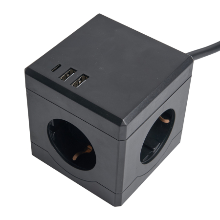 HM10-41-01 Удлинитель 3-местный с/з, 3x1мм2, 1.5м, 250В, 16А, 2USB+1С, 5V 3,1А, серия Comfort, черный 49657