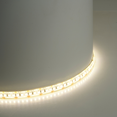 Светодиодная LED лента Feron LS626, 180SMD(2835)/m 17W/m 12V 5m 4000К IP65 51639