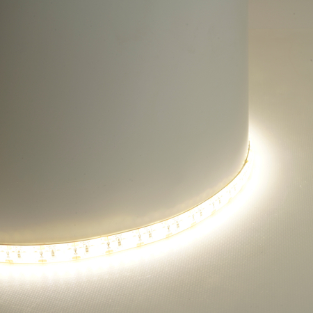 Светодиодная LED лента Feron LS626, 180SMD(2835)/m 17W/m 12V 5m 4000К IP65 51639