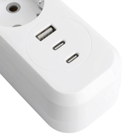 Удлинитель 4-местный с/з с выключ. STEKKER HM071-41-03 3x1мм2, 3м, 250В, 16А, 1USB+2C, 2.4A, сер Home, белый 50140