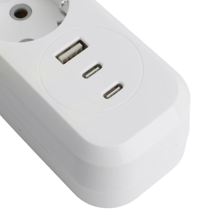 Удлинитель 4-местный с/з с выключ. STEKKER HM071-41-05 3x1мм2, 5м, 250В, 16А, 1USB+2C, 2.4A, сер Home, белый 50141