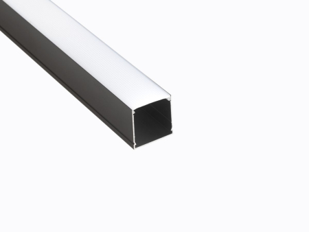 Профиль накладной LEDS POWER СПН3030 алюм. черный с призм.рассеивателем 2м 008509