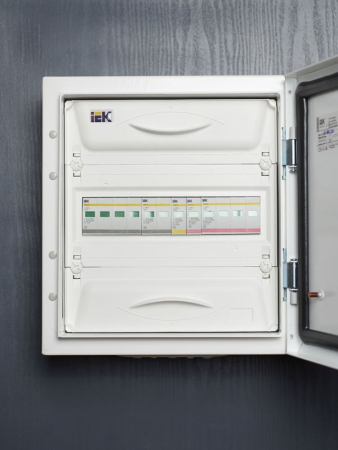 Ограничитель перенапряжения ОПС1-D 1P KARAT IEK MOP20-1-D