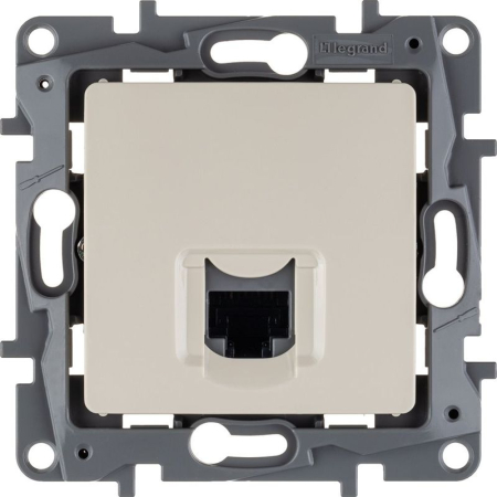 Розетка компьютерная 1-м СП Etika RJ45 кат.5E UTP механизм сл. кость IEK 672341