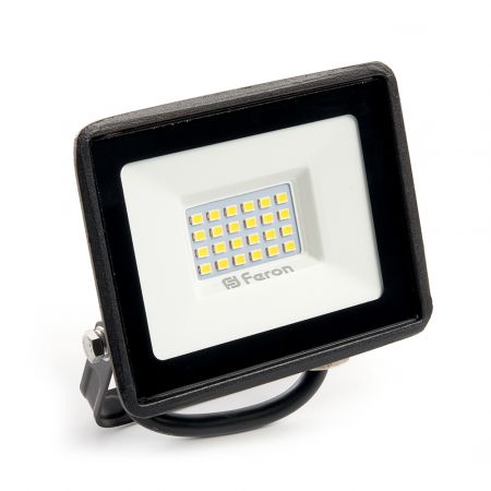 Светодиодный прожектор Feron LL-920 IP65 30W 6400K 32101