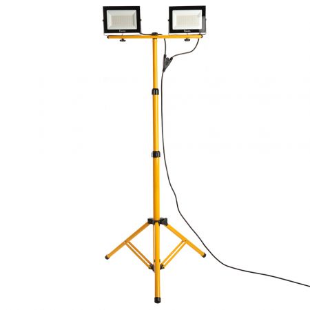 Светодиодный прожектор Feron LL-502 на штативе IP65 2*30W 6400K 29567